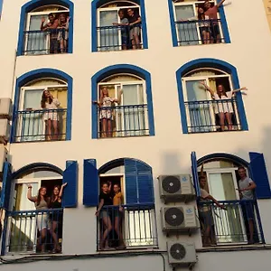 https://lunalba.hotelsinnerja.org